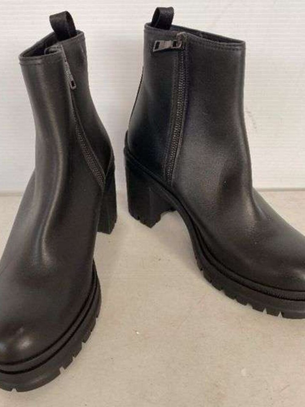 Prada Black Leather Heeled Ankle Boots -  EU 37 / US 7 - Picture 6 of 6